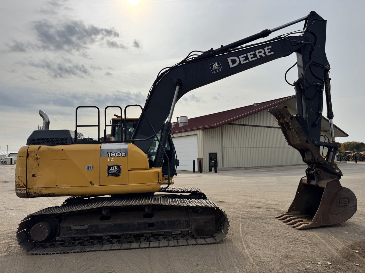 2016 John Deere 180G