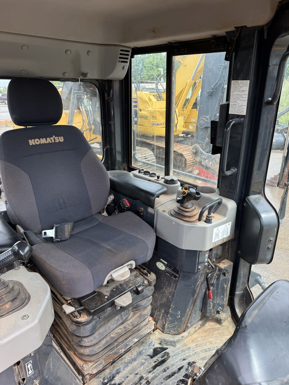 Photo of a  Komatsu D51PX-22