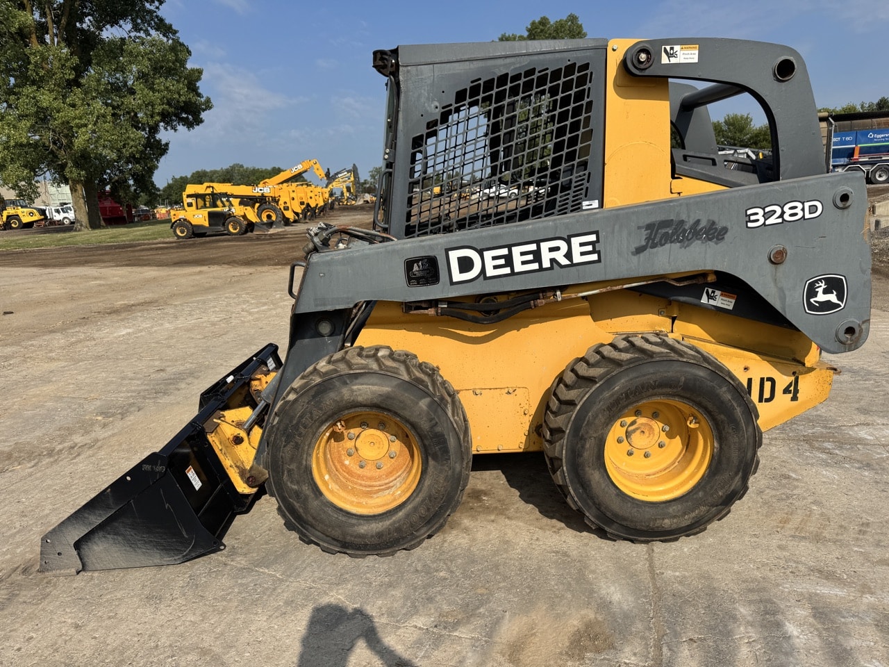 2012 John Deere 328D