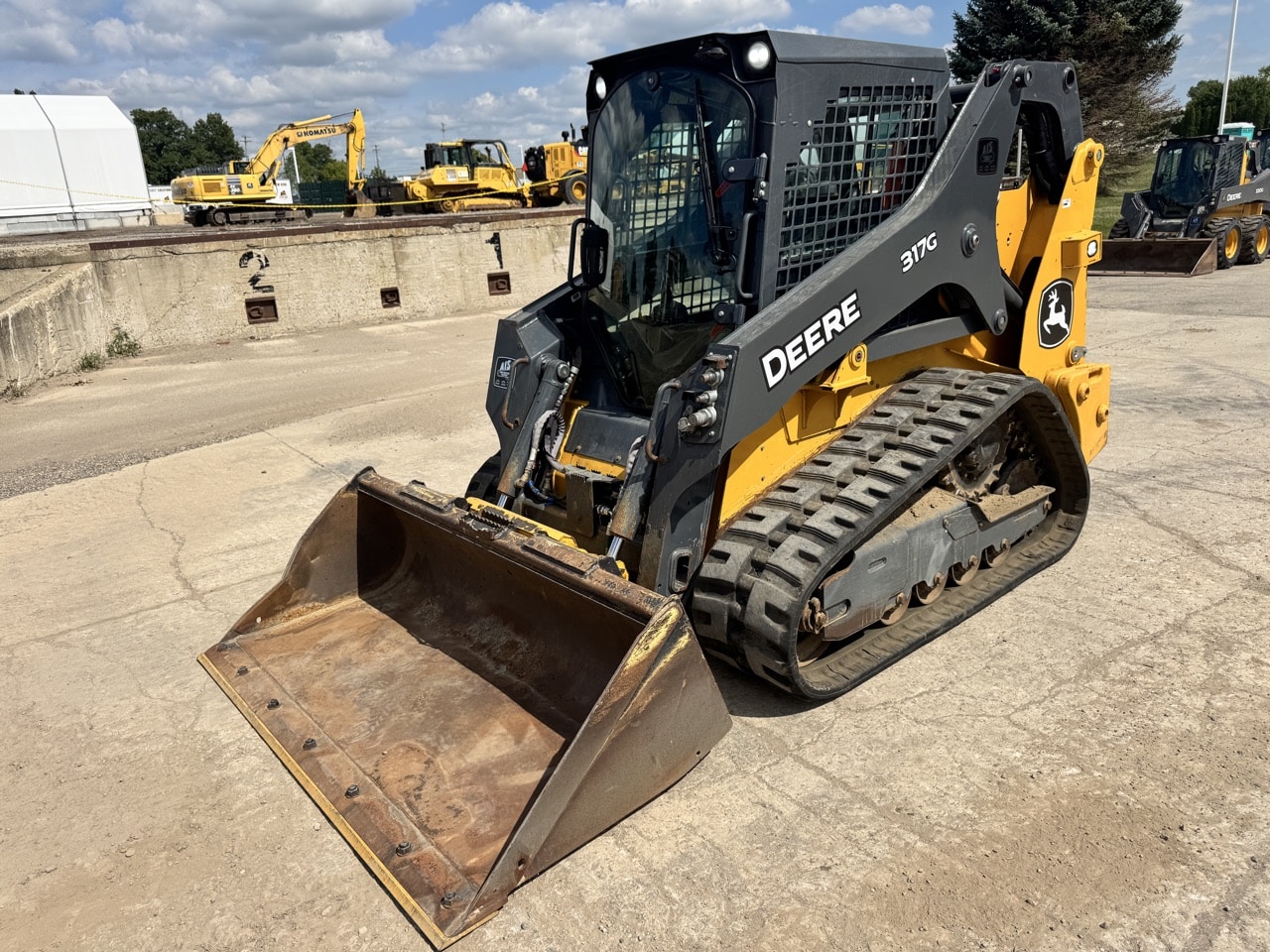 Photo of 2024 John Deere 317G