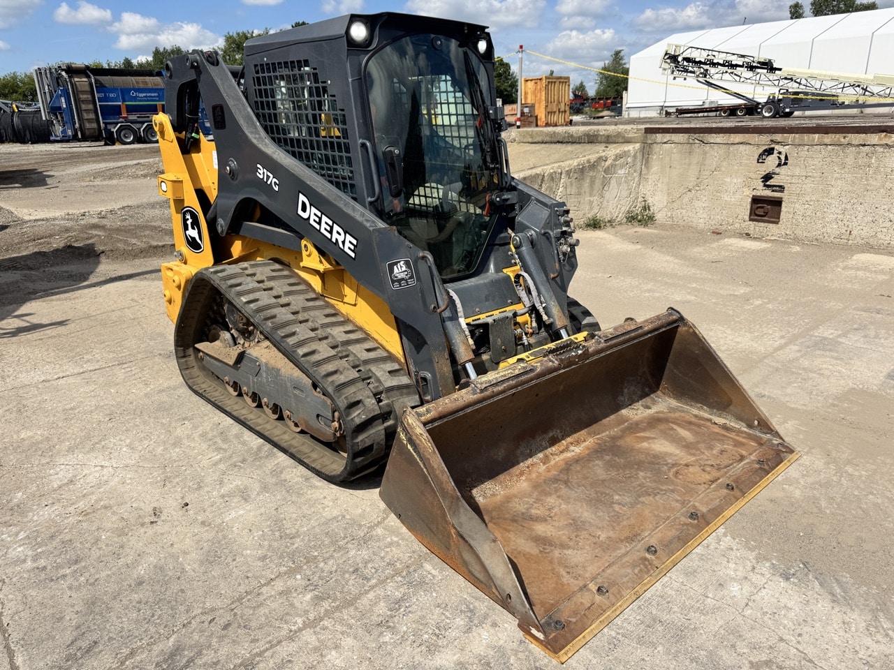 2024 John Deere 317G
