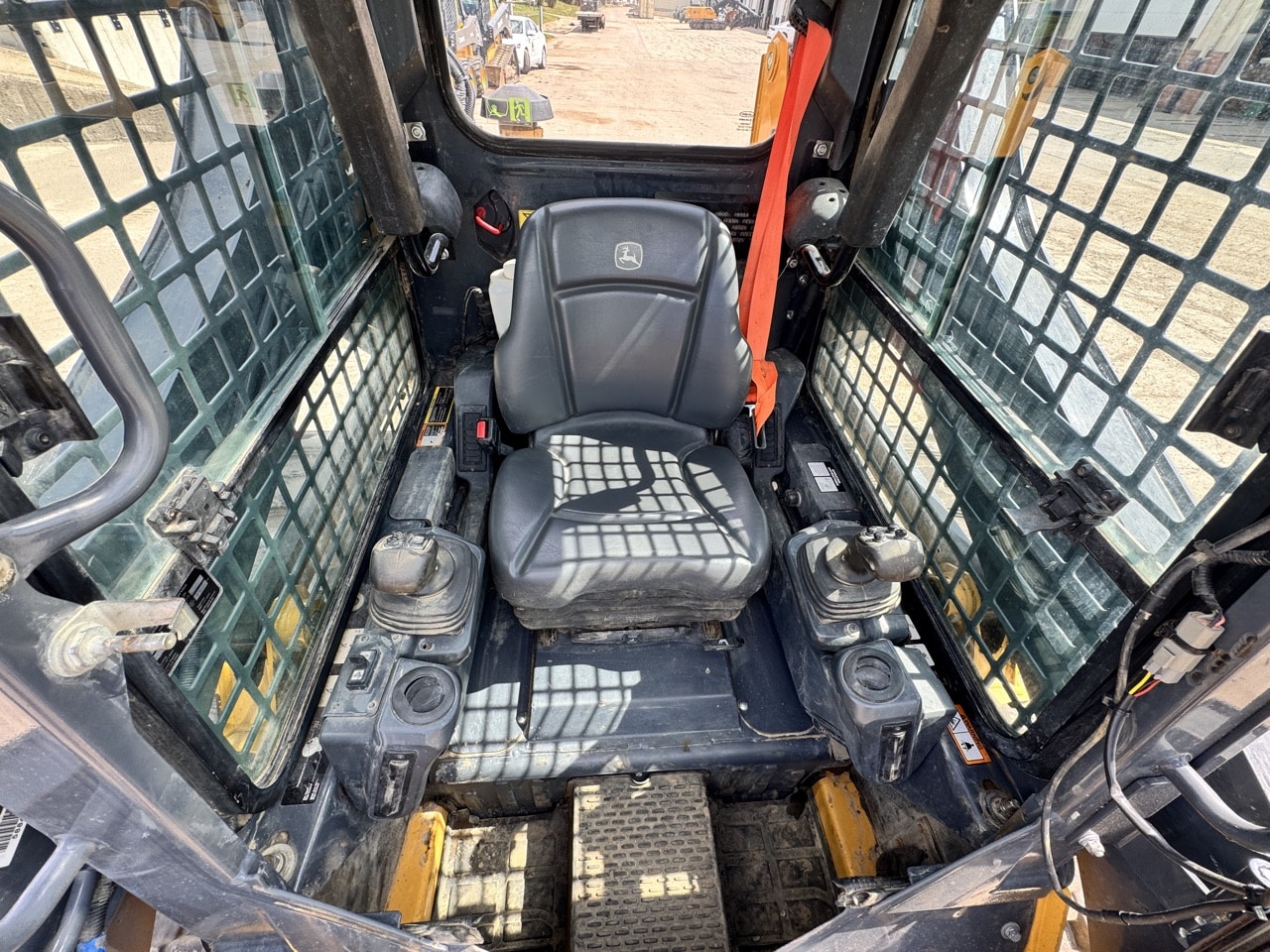 2024 John Deere 317G