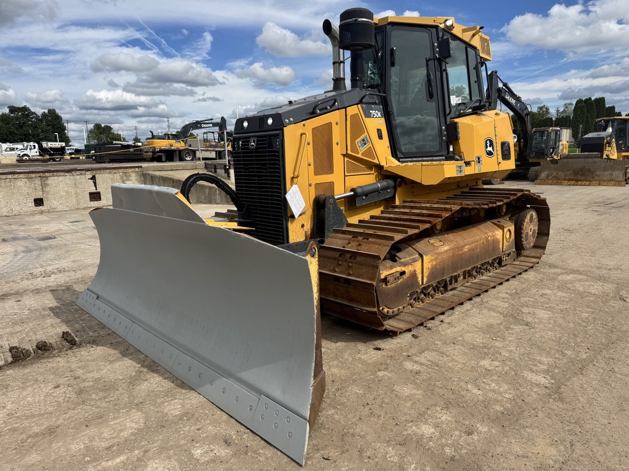 Photo of 2019 John Deere 750K LGP SG