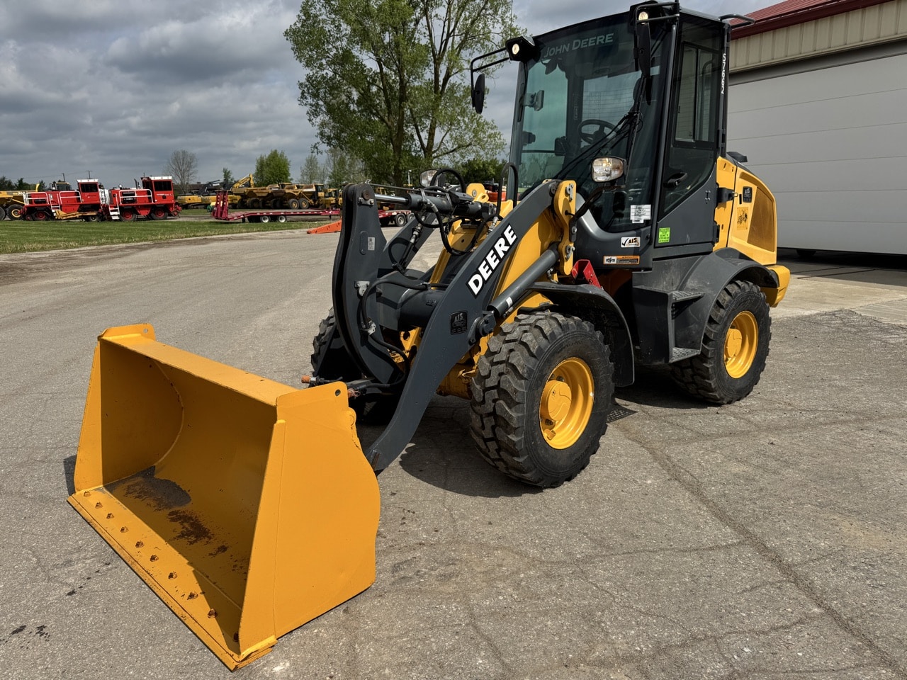 Photo of a 2020 John Deere 244L