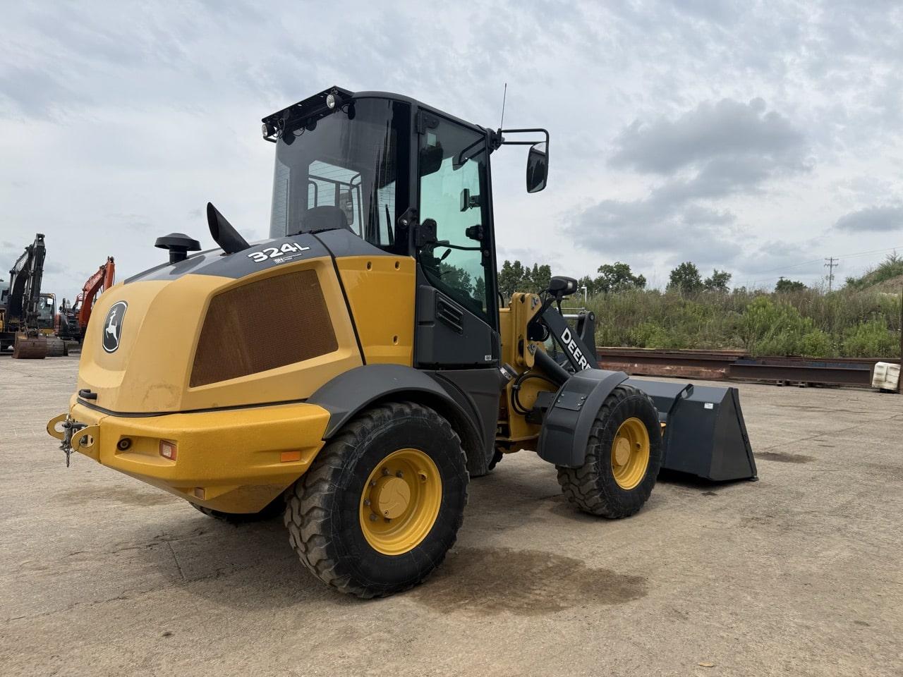 2020 John Deere 324L