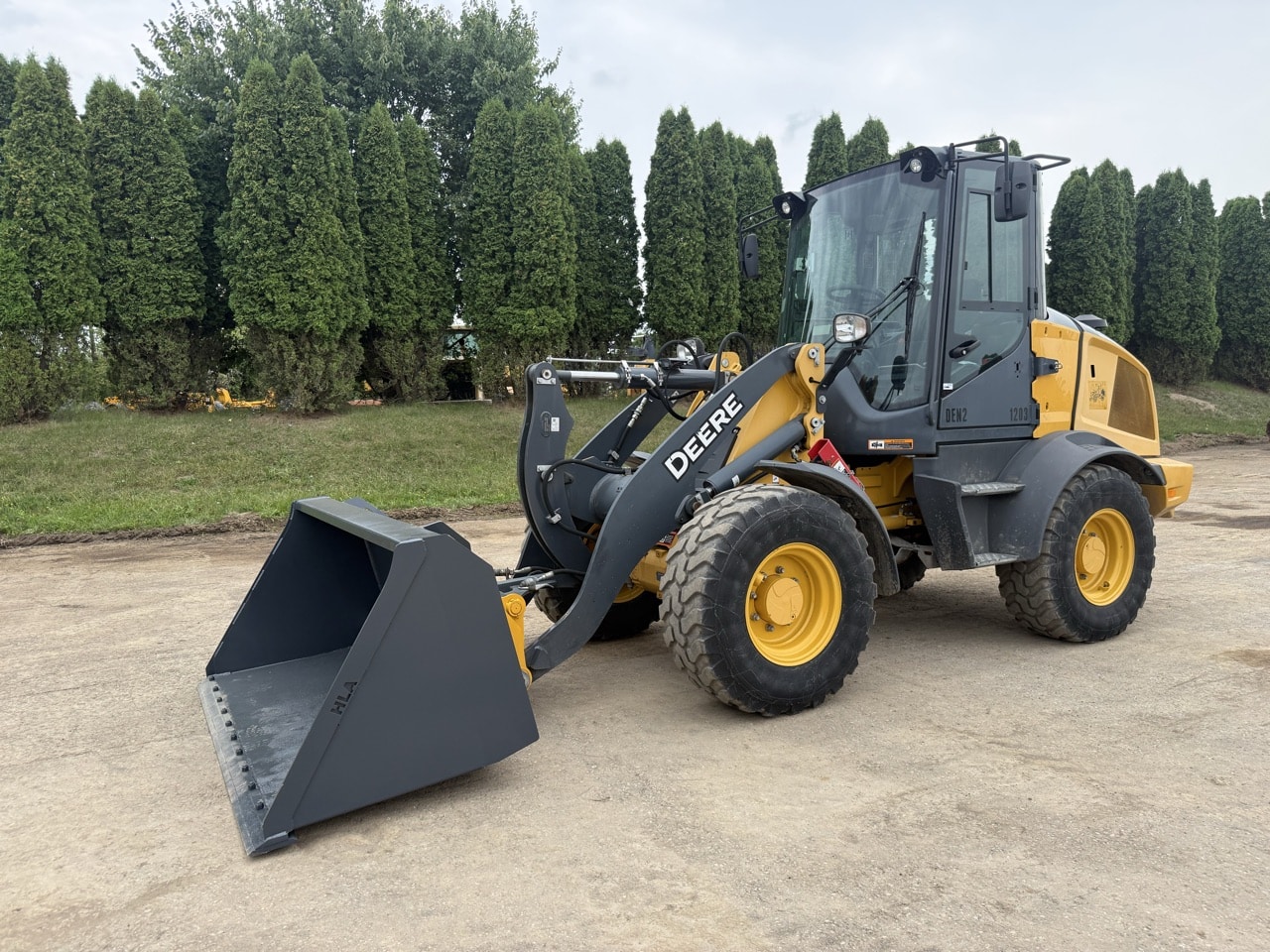 Photo of 2020 John Deere 324L