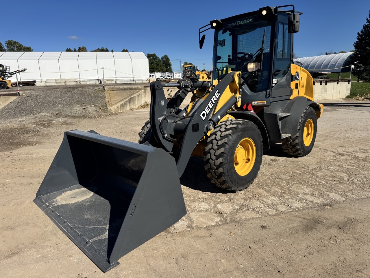Photo of 2021 John Deere 324L
