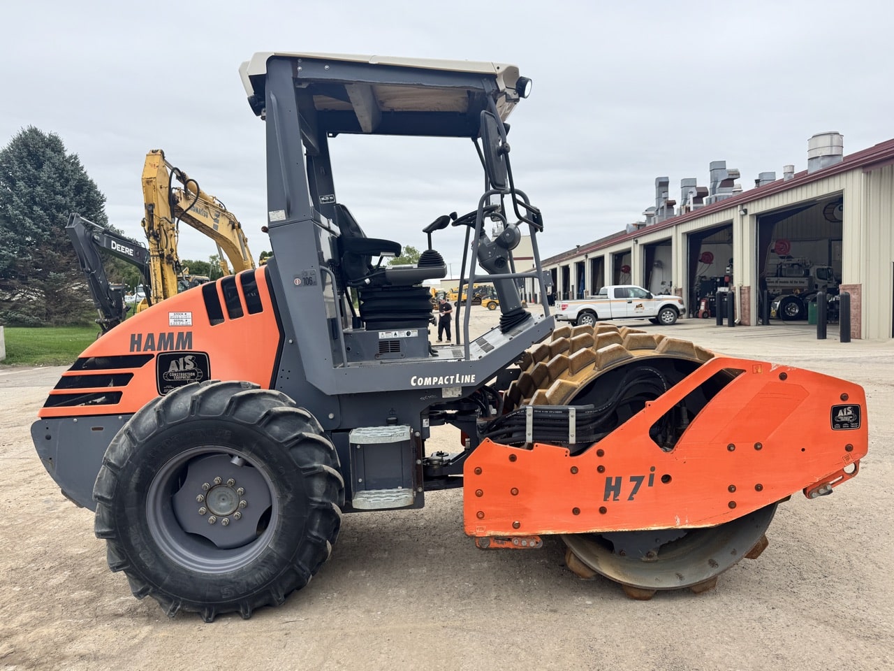 2015 Hamm H7IP