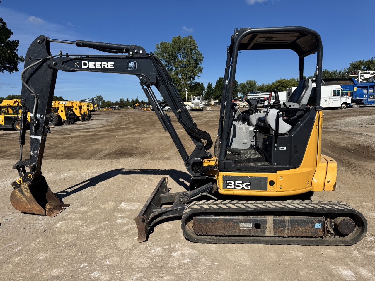 2020 John Deere 35G