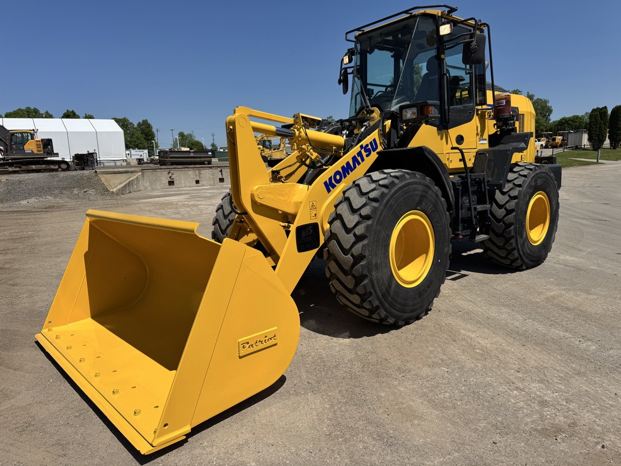 Photo of a 2021 Komatsu WA200-8