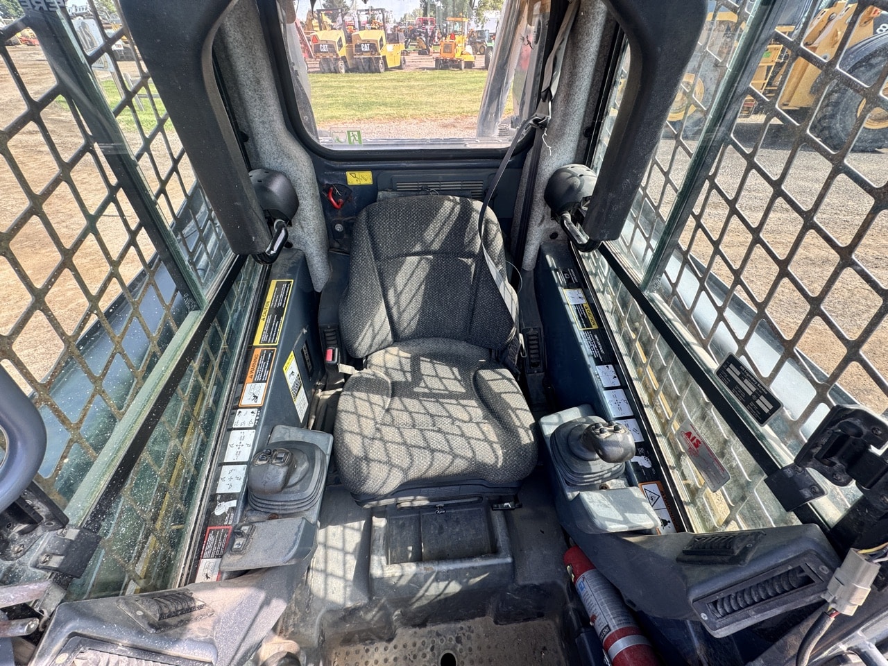 2016 John Deere 320E
