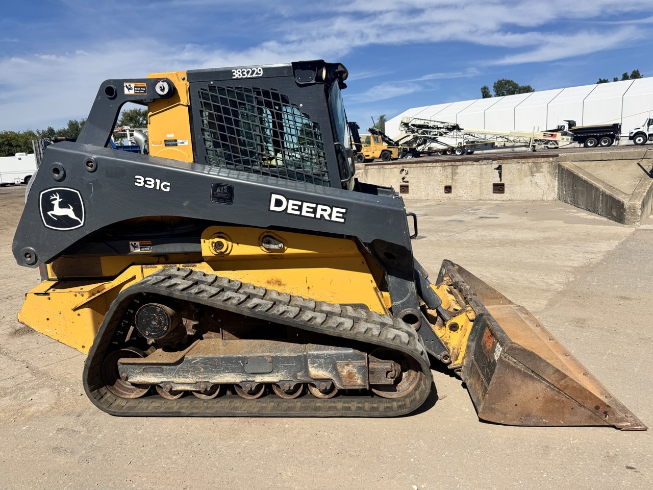2020 John Deere 331G