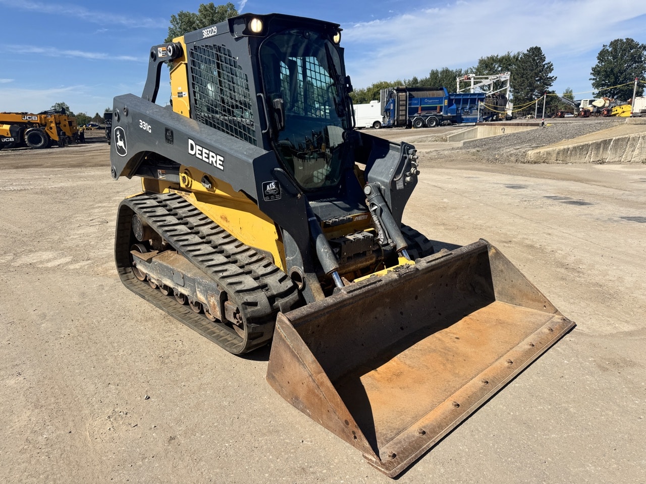 2020 John Deere 331G