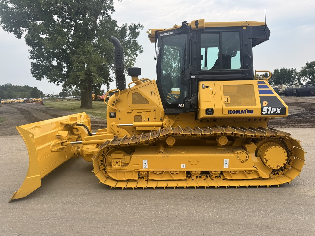2021 Komatsu D51PX-24