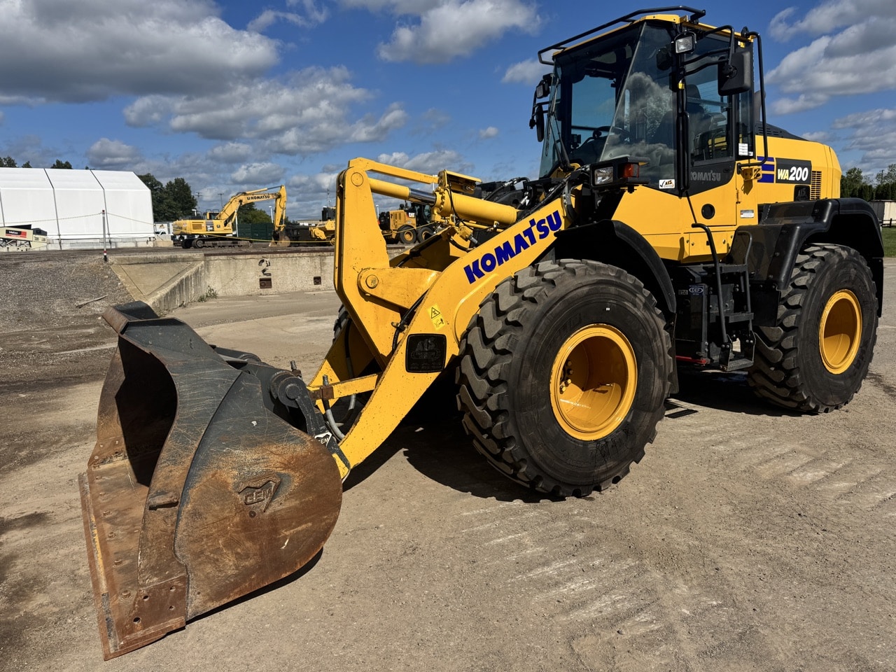 Photo of 2023 Komatsu WA200-8